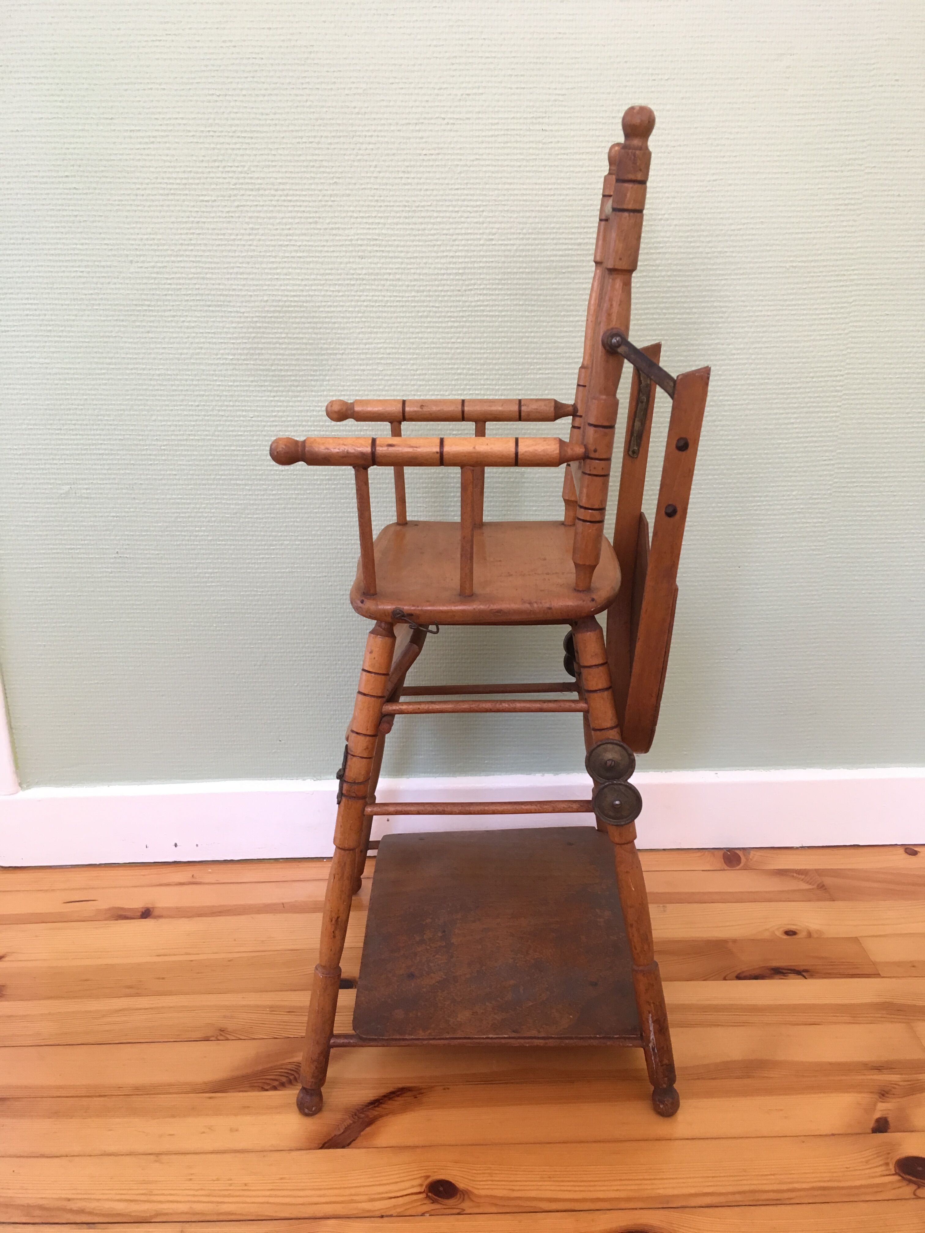 30-year-old high chair in wood turned