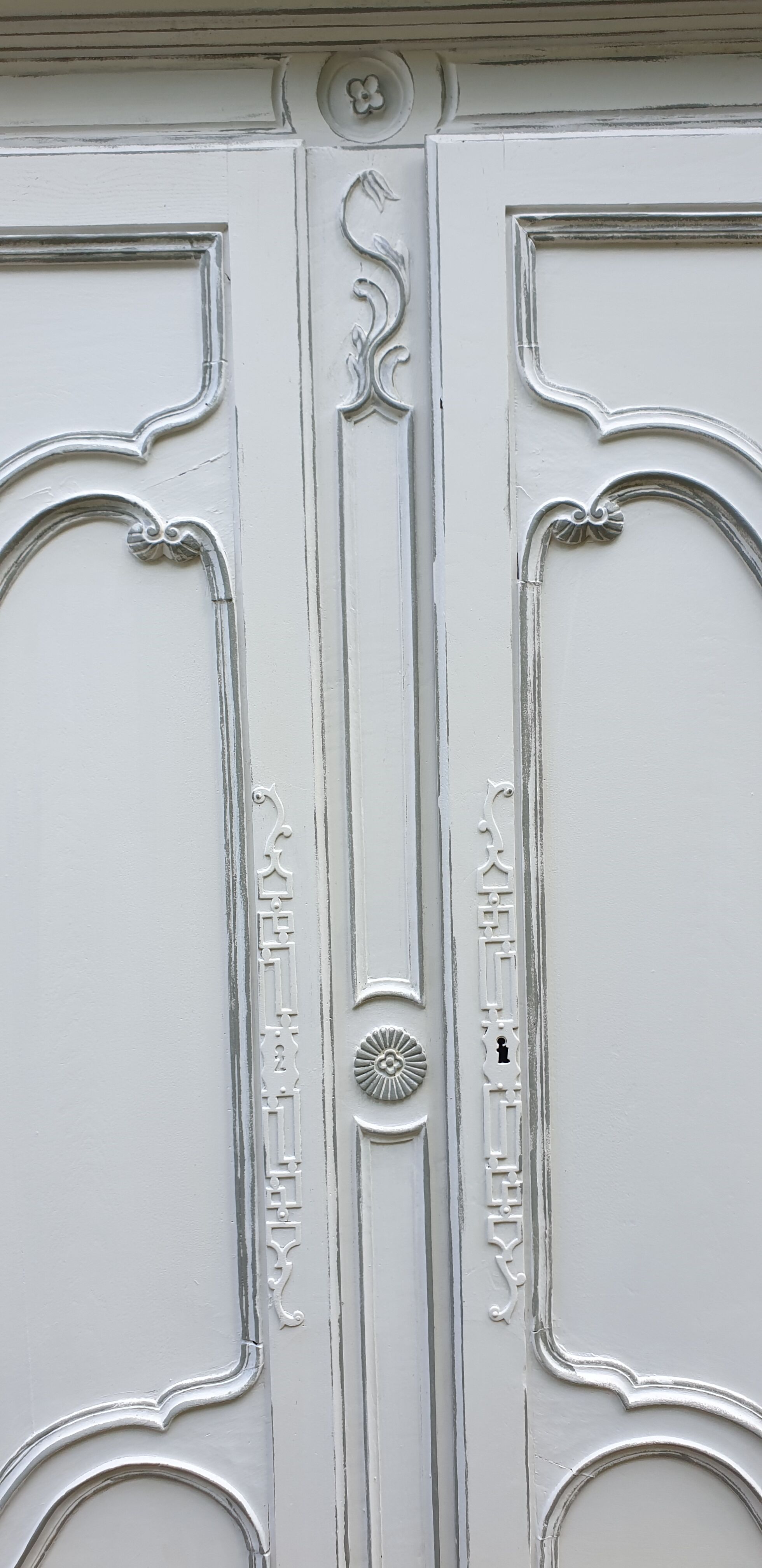 Skated Norman wardrobe