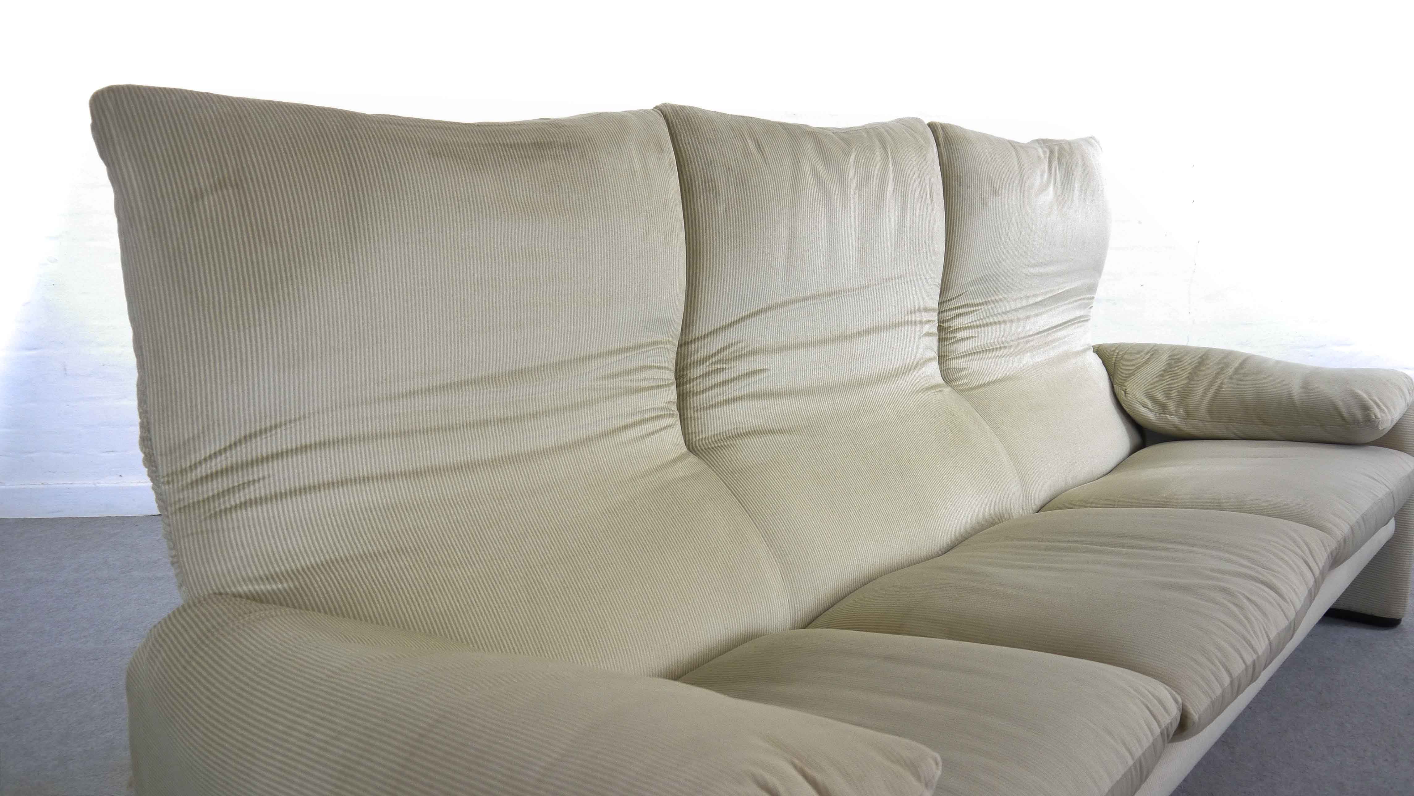 Cassina Maralunga 3-Seater Sofa by Vico Magistretti