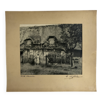 Georges lefebvre, old cottage, black and white photo, circa 1930. signed in ink
