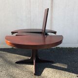 Round table
