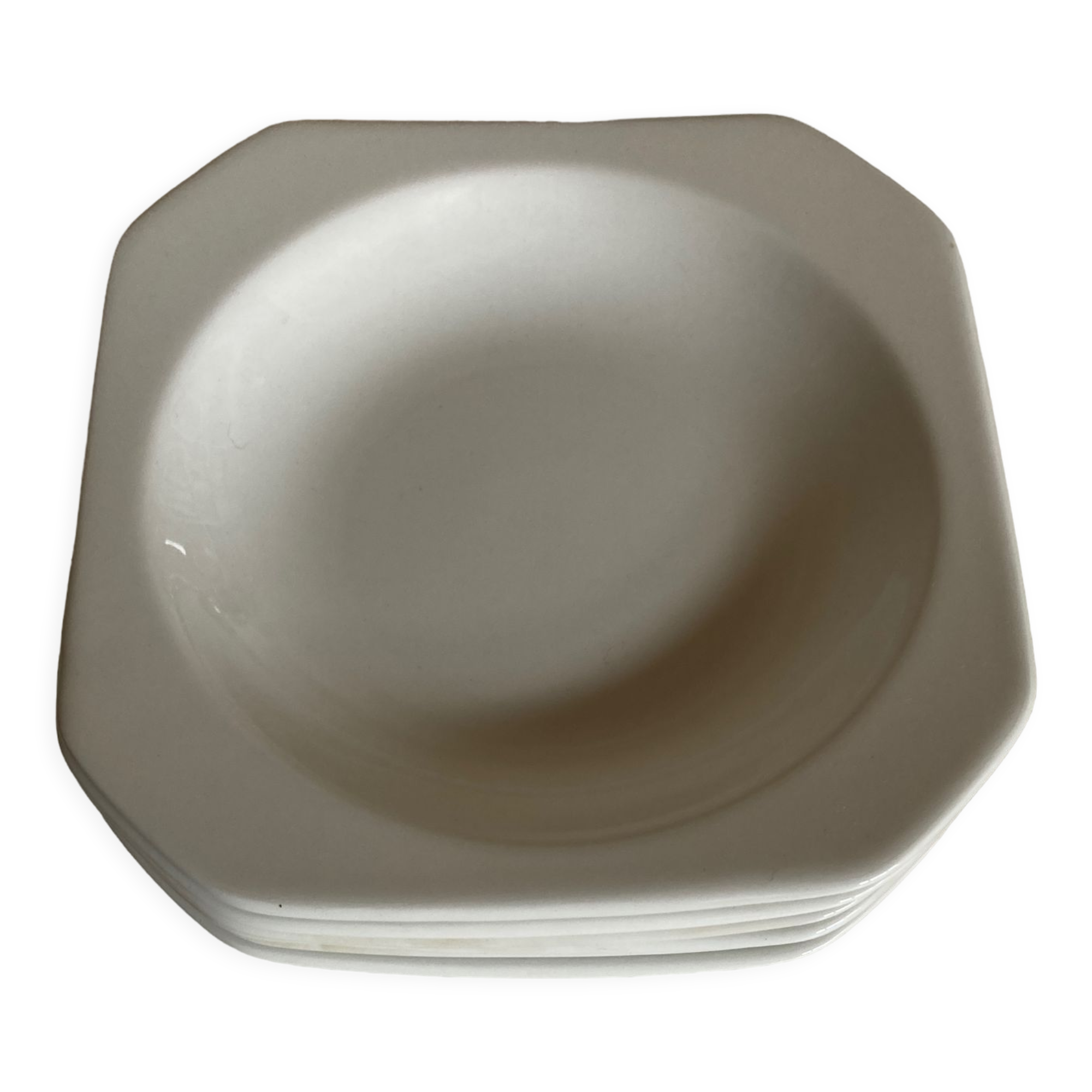 Set of 6 Scandinavian octagonal deep plates from the 1970s.