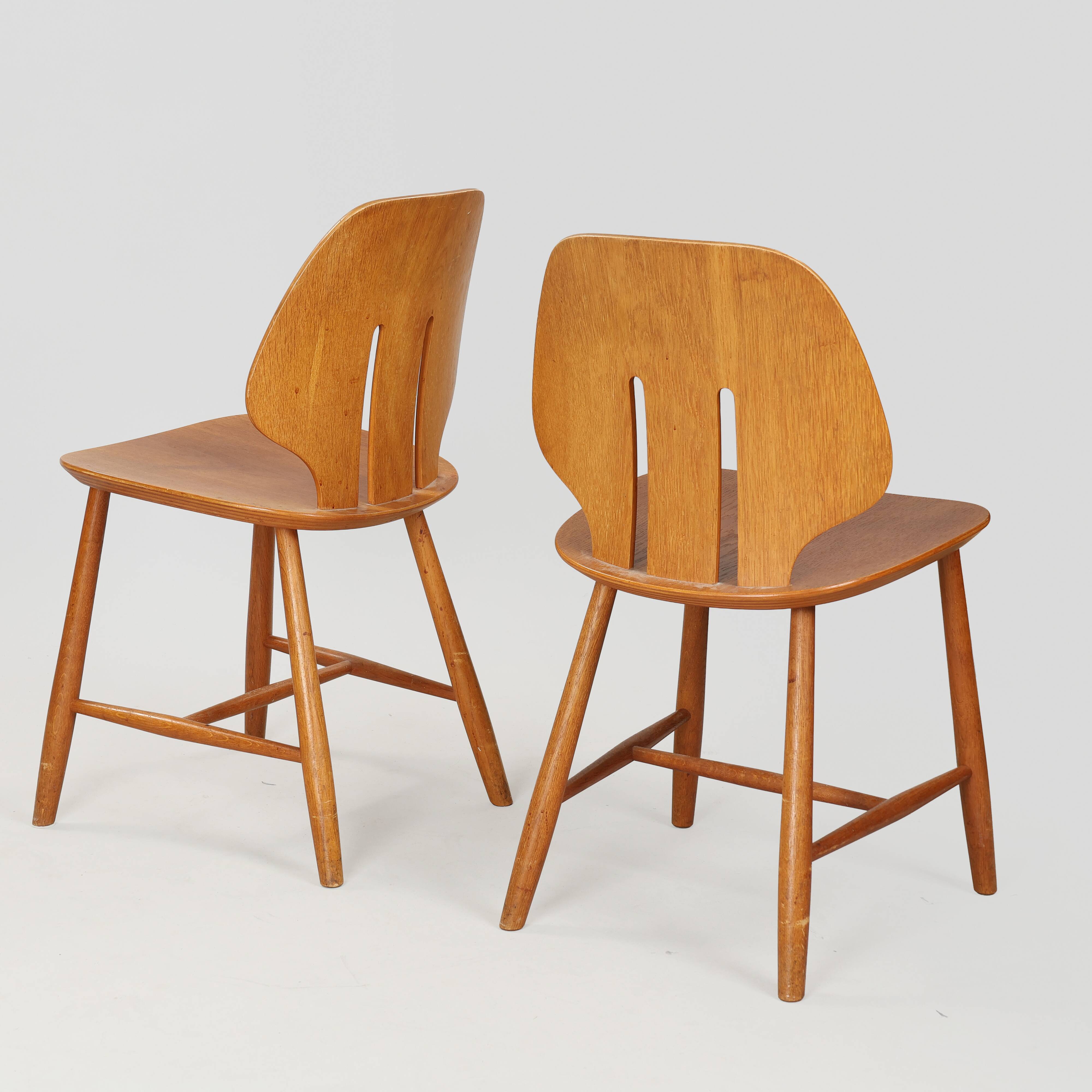 4 chairs Ejvind Johansson model J67-Denmark 1960s