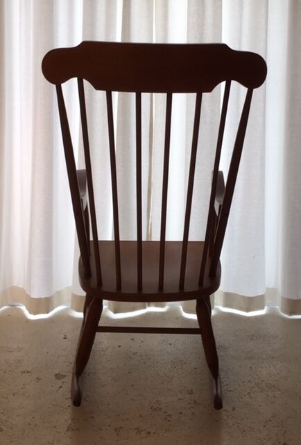 Rocking chair in blond wood