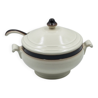 Sierra soup tureen Boch La Louvière with ladle