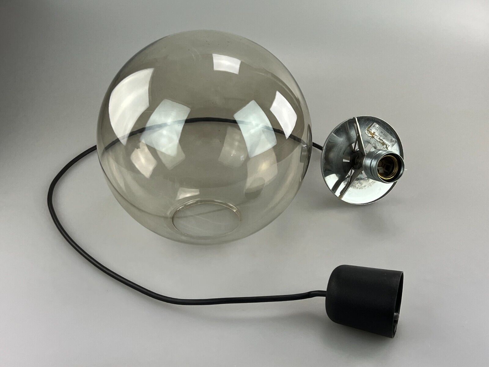 Limburg “Globe” pendant light