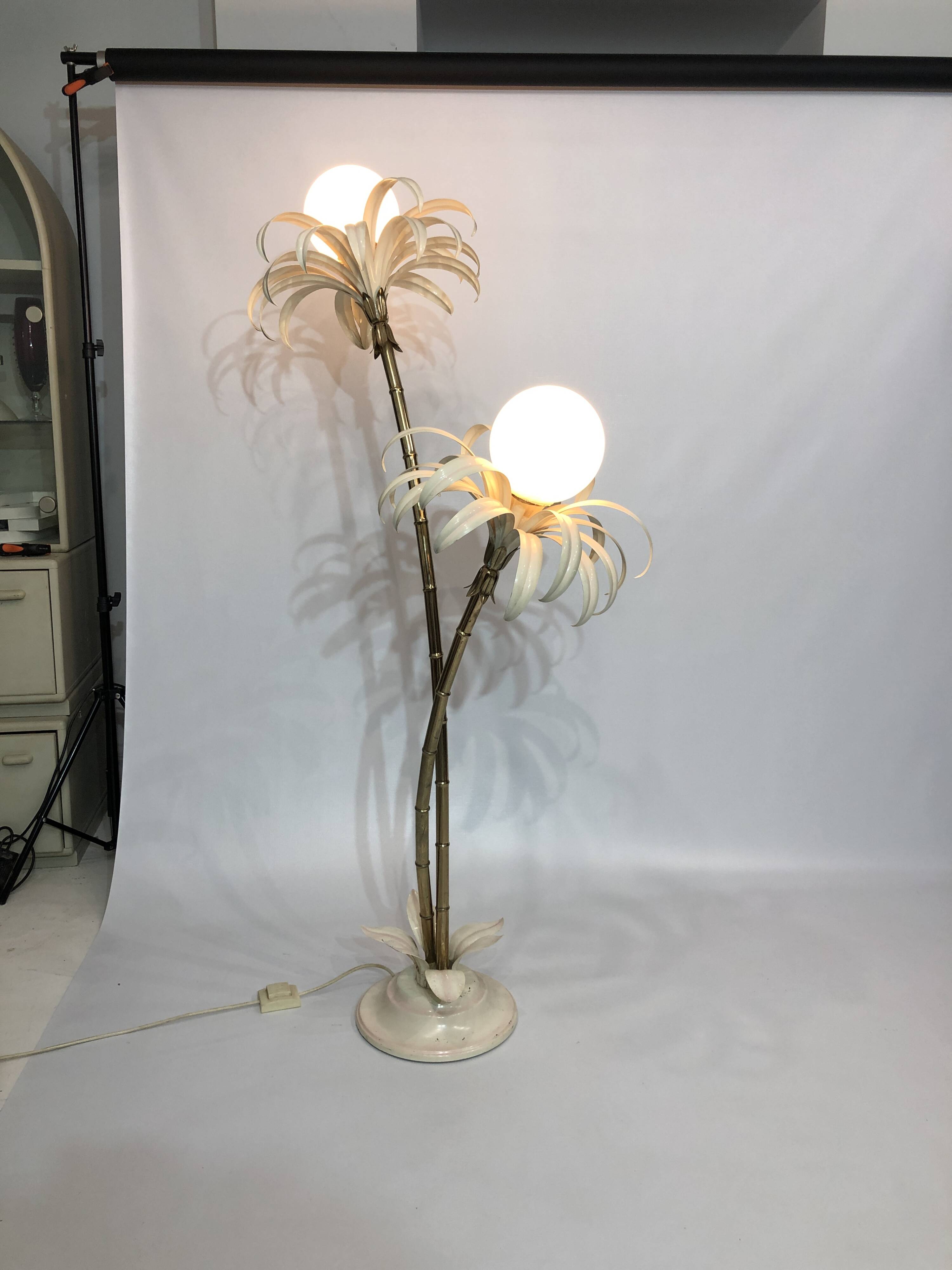Two branch palm tree floor lamp 1970s italian hollywood regency brass