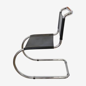 Chaise luge vintage MR10 par Ludwig Mies Van der Rohe pour Thonet