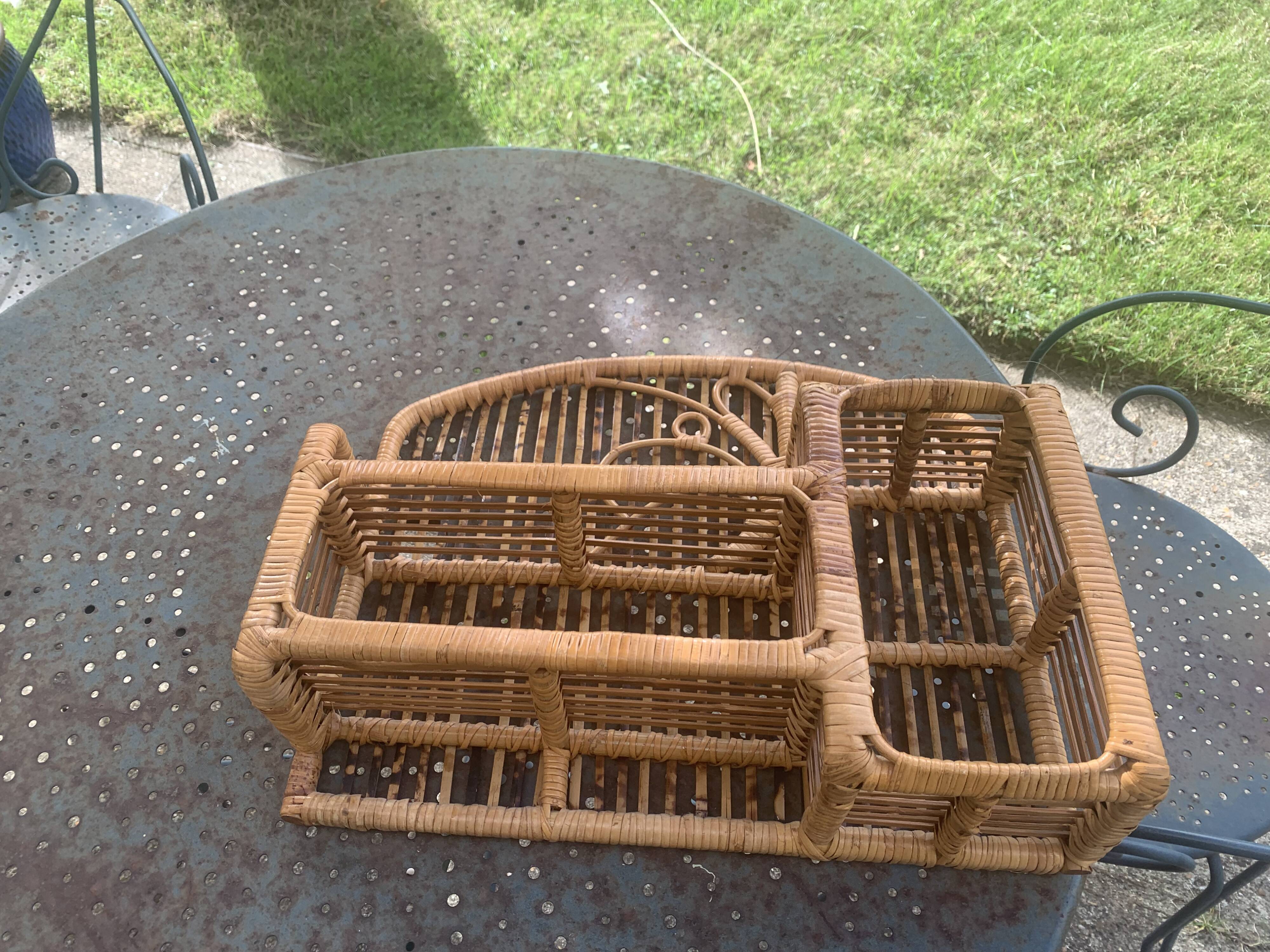 Bamboo and rattan shelf, designer and vintage, to hang or place