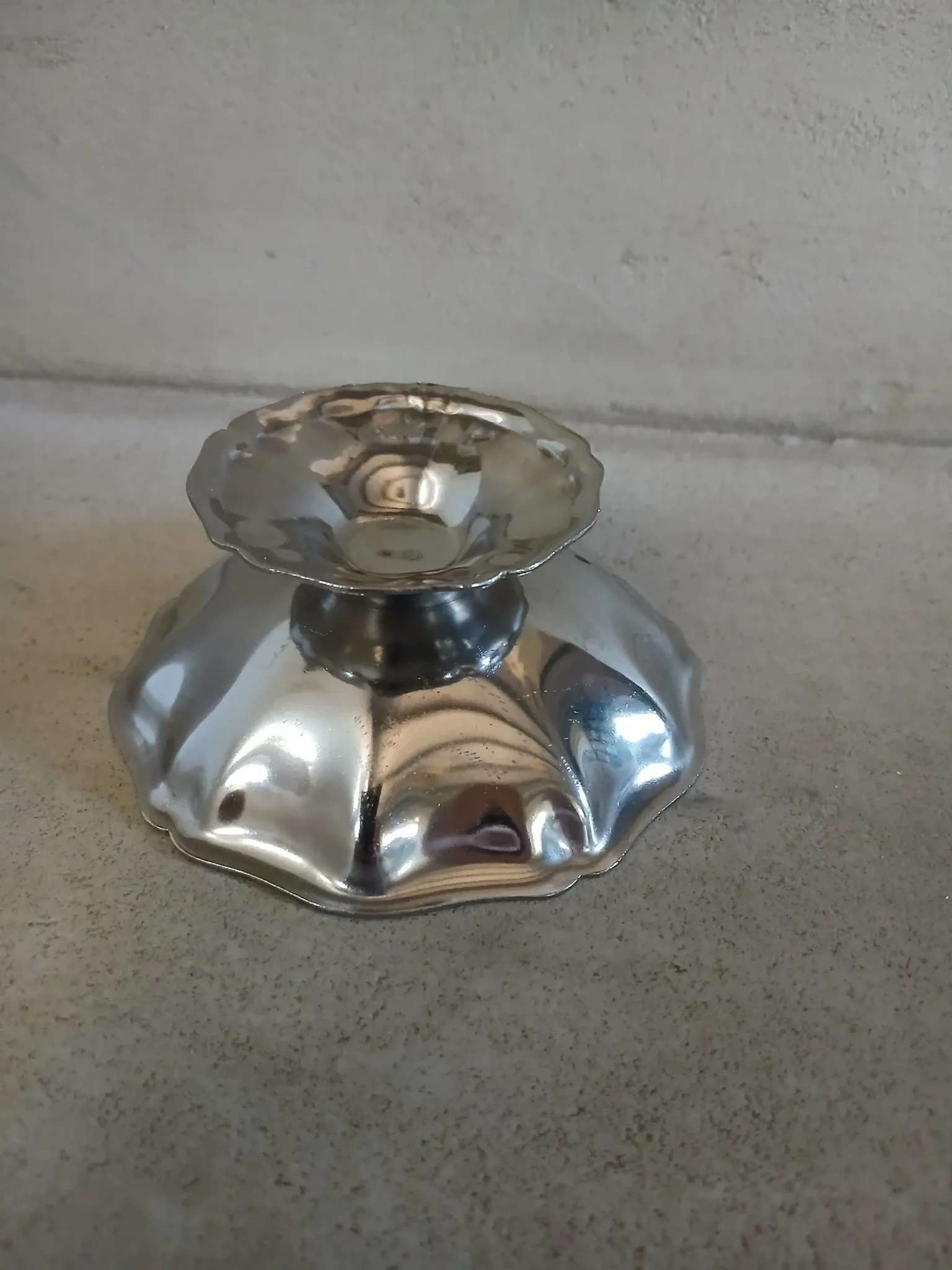 6 antique metal ice cream cups