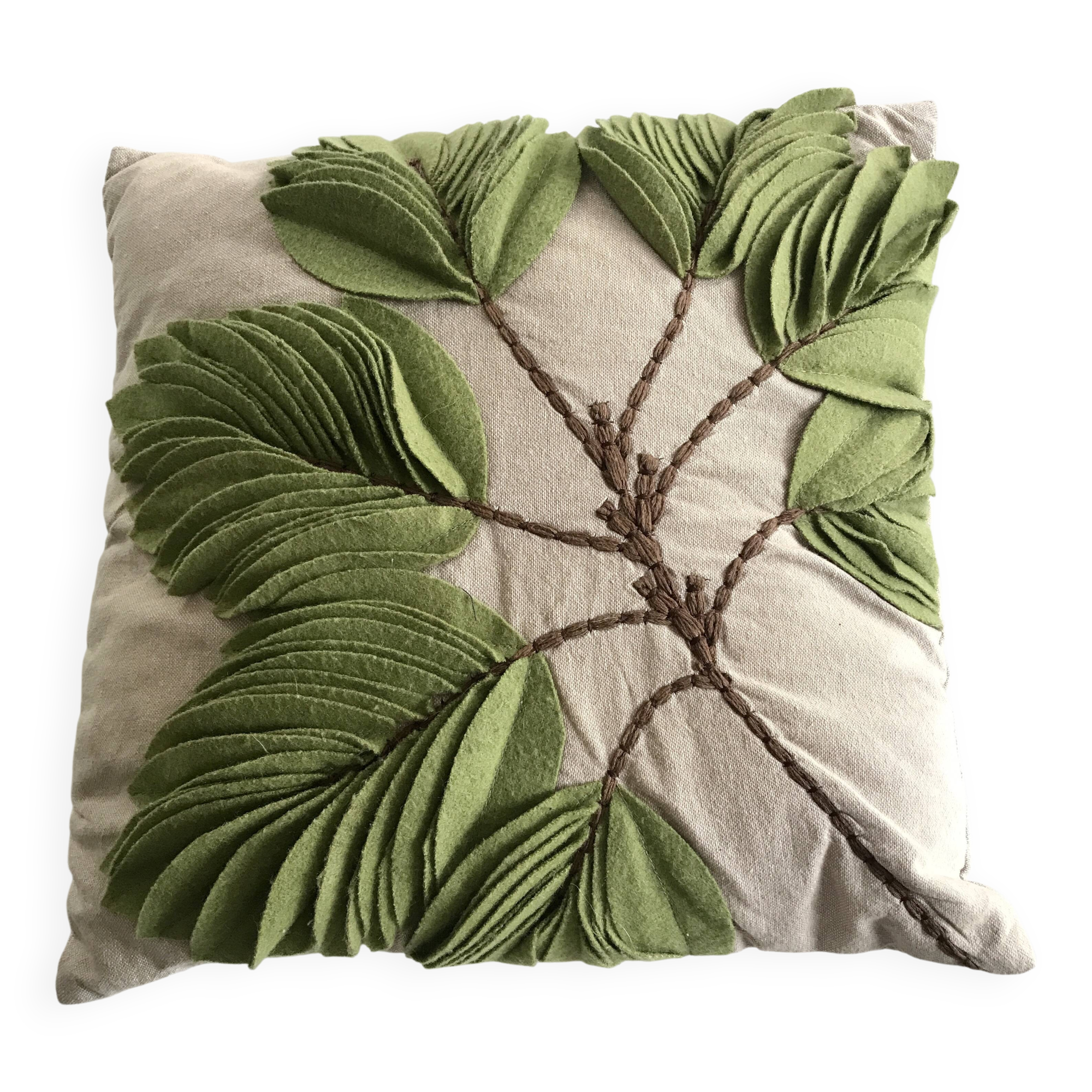 Foliage cushion