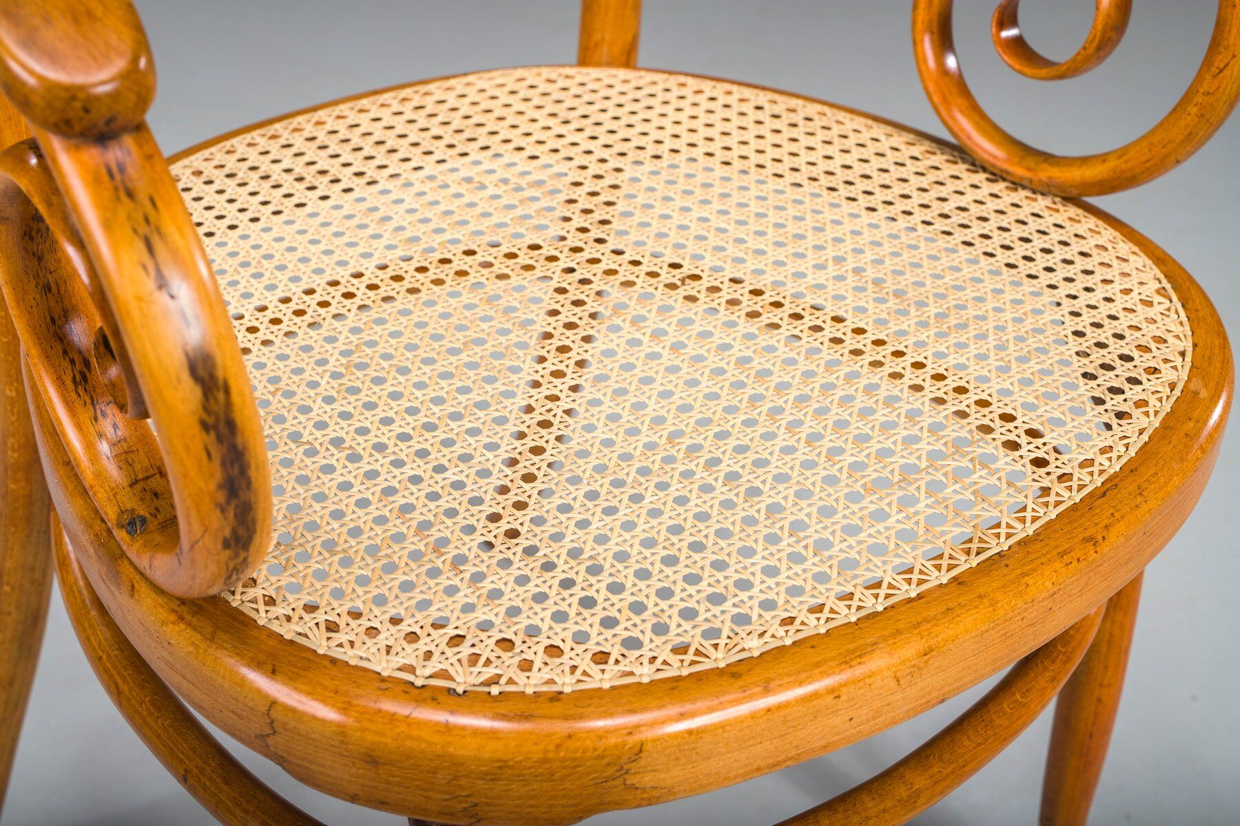 Antique Vienna chair from Thonet, 1860s