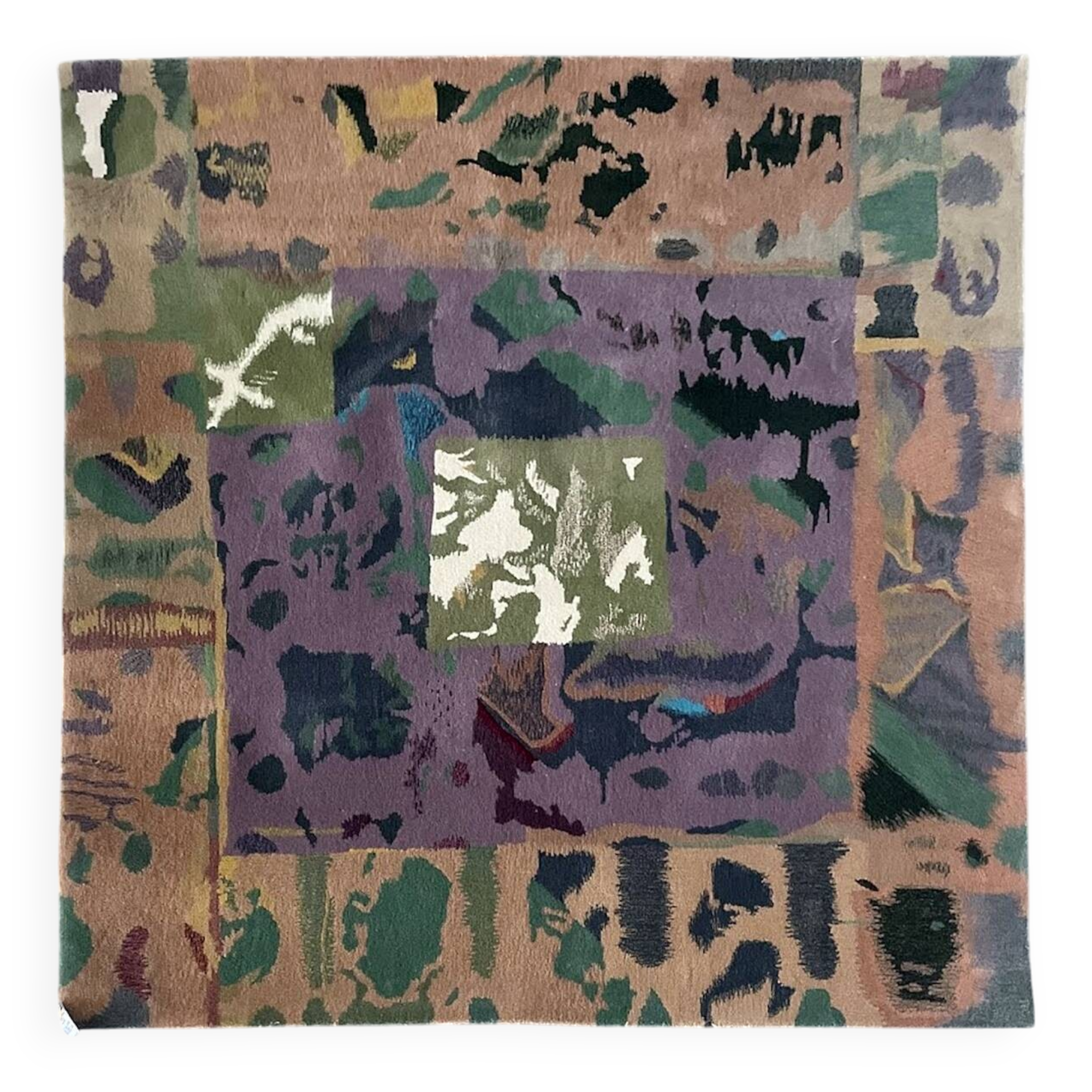 "Claire" Hand Tufted Rug by Tisca Switzerland 1980-1990s