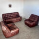 Ensemble canapé et 2 fauteuils vintage en cuir camel patchwork design années 70