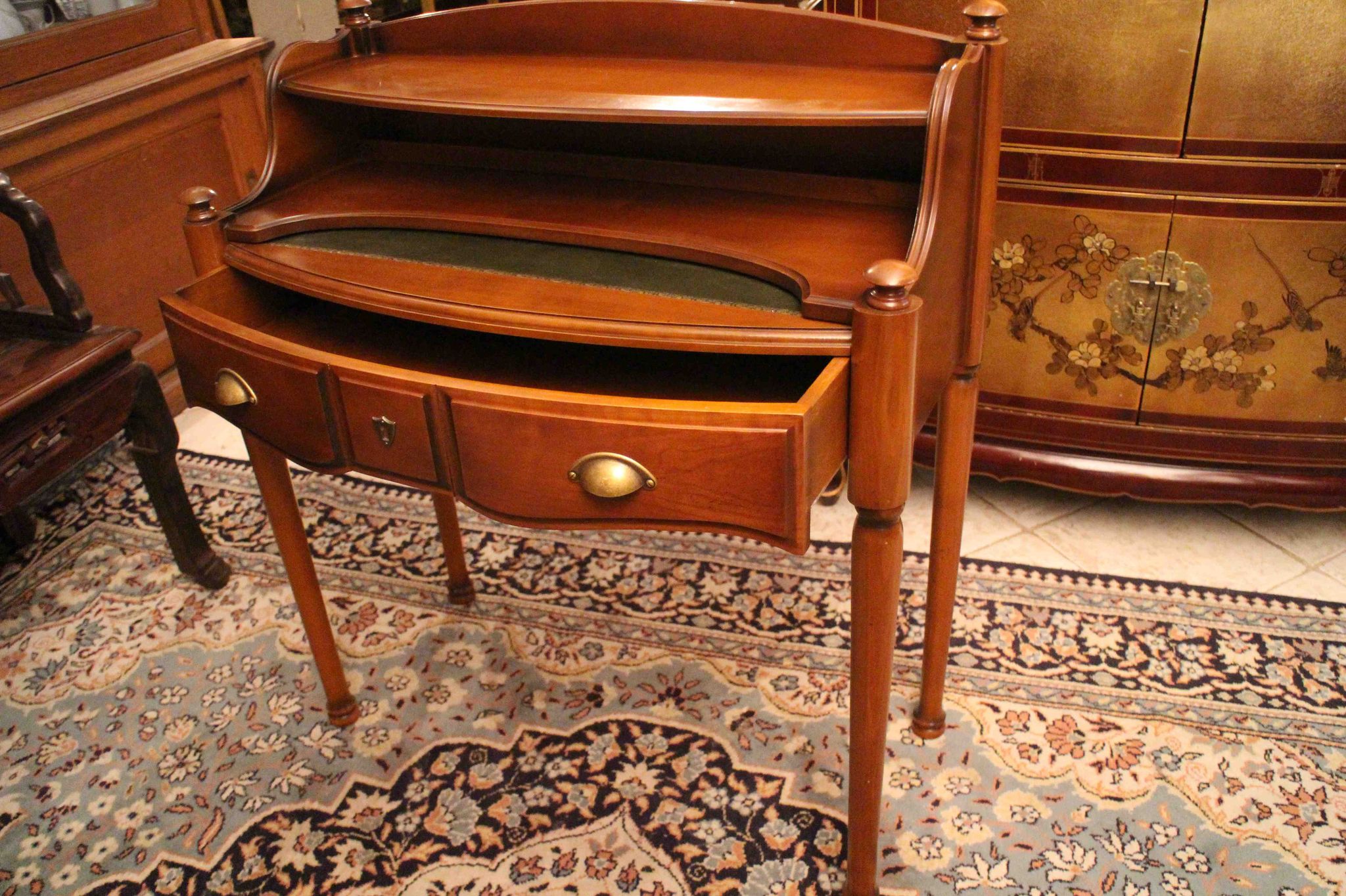 Secretary of the day with a sliding tray and Louis-Philippe leather