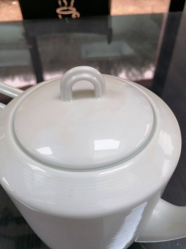 Cafetiere porcelaine