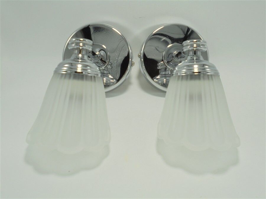 Pair of wall sconces