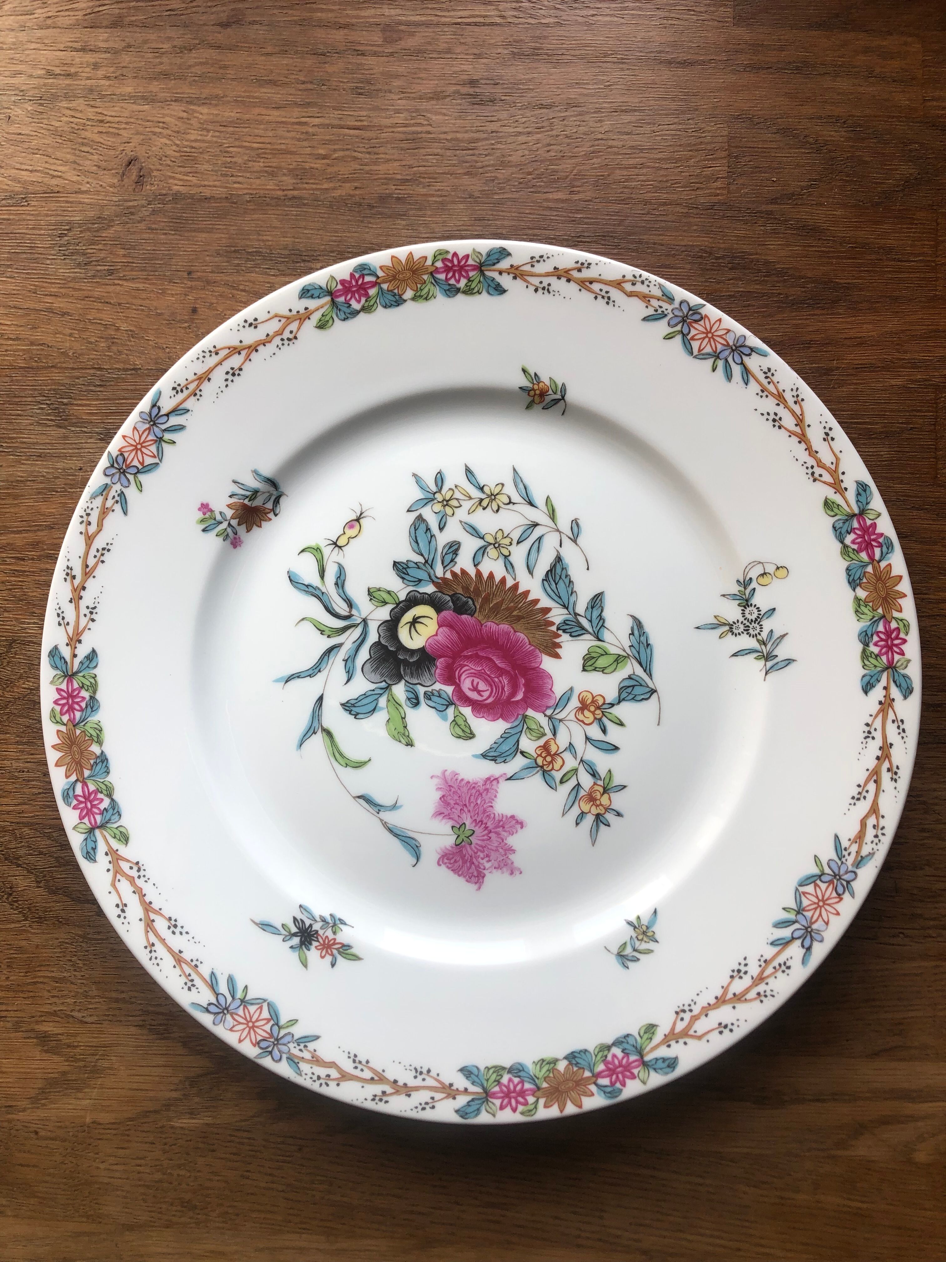 Set of 12 Haviland Limoges porcelain plates, Pondicherry collection