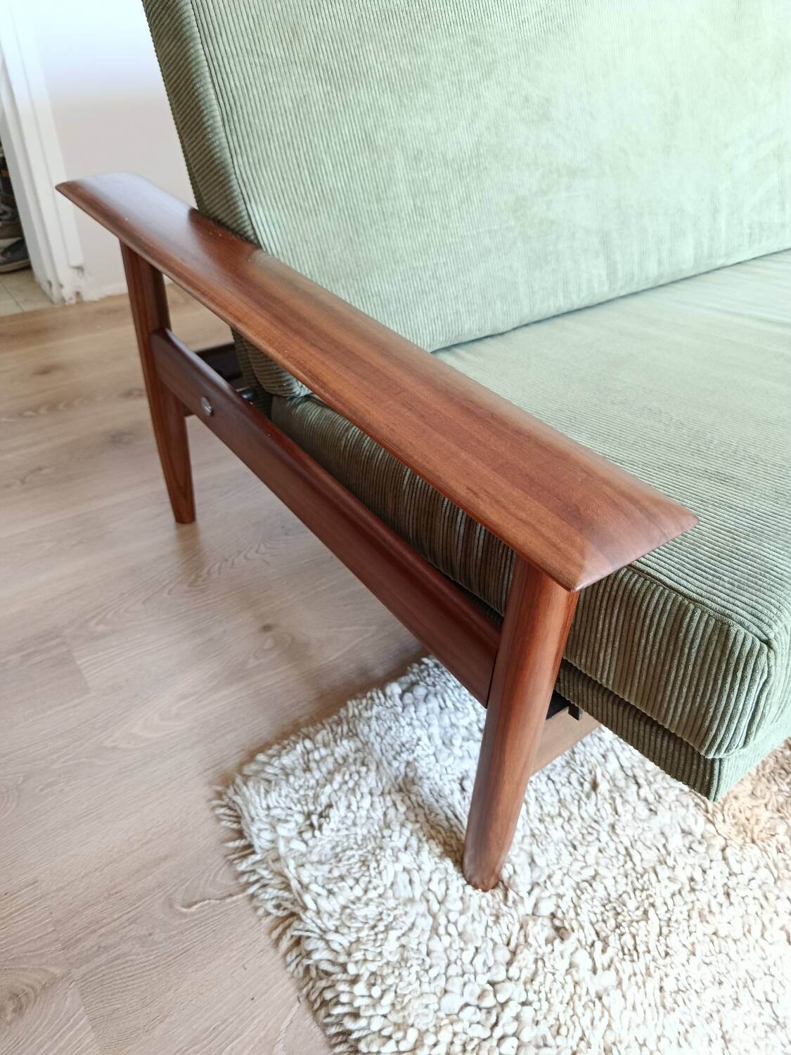 Scandinavian daybed Guermonprez