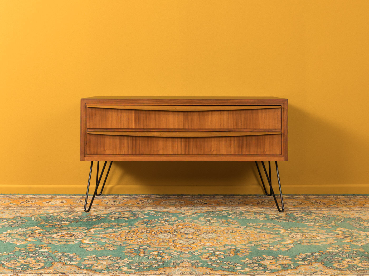 Chest of drawers from the 1960s