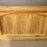 Oak and walnut bar