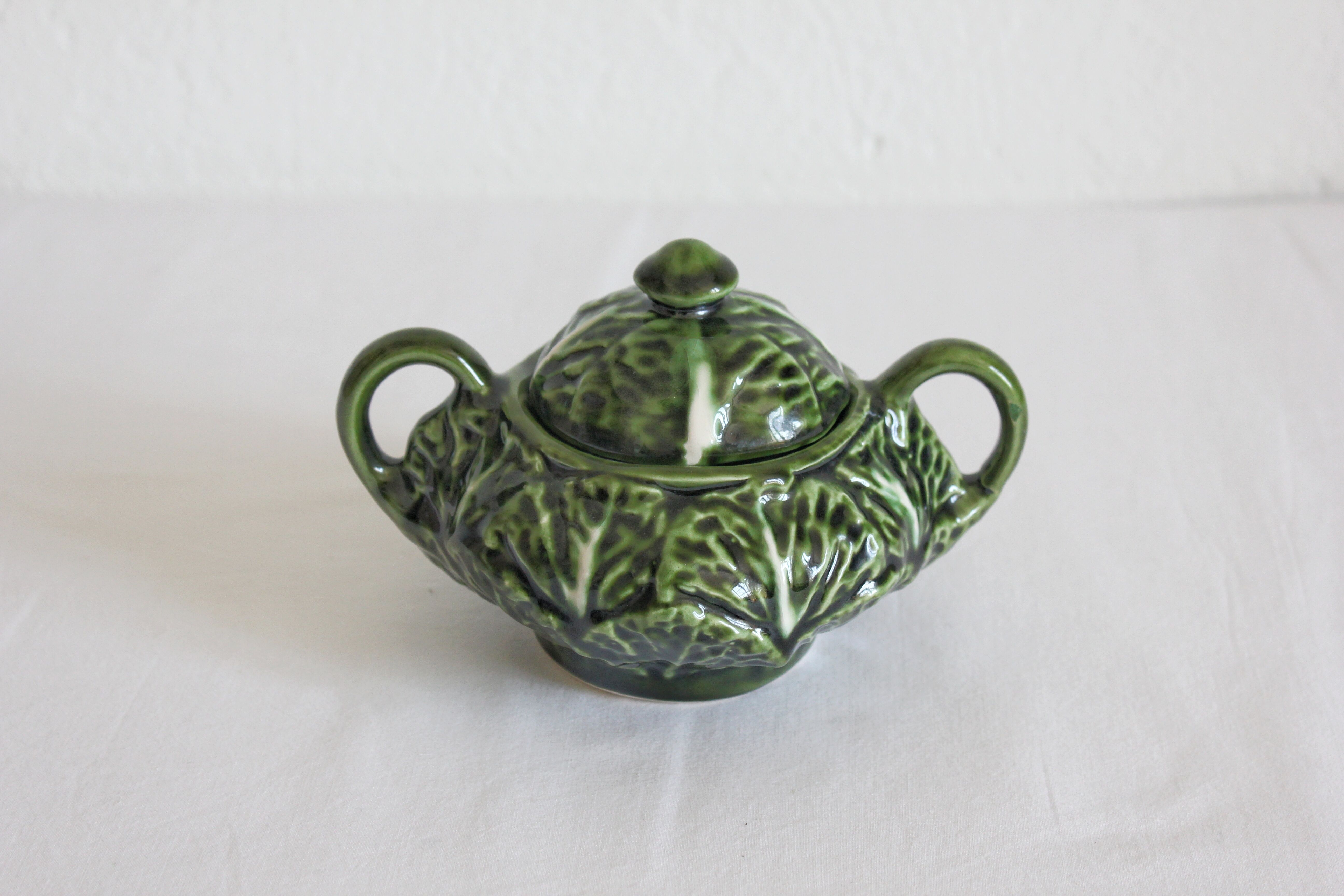 Vintage slipware cabbage-shaped sugar bowl