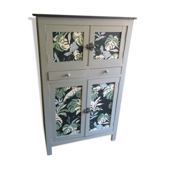Parisian vintage palm tree wardrobe