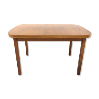 Table à manger scandinave en noyer Suède 1960