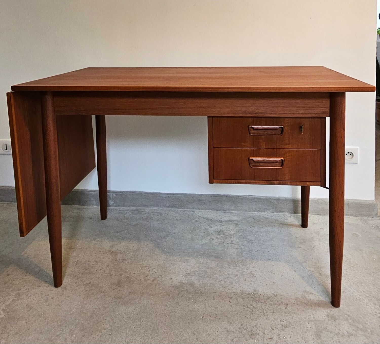 Gunnar Nielsen Tibergaard desk 1960 vintage Scandinavian teak