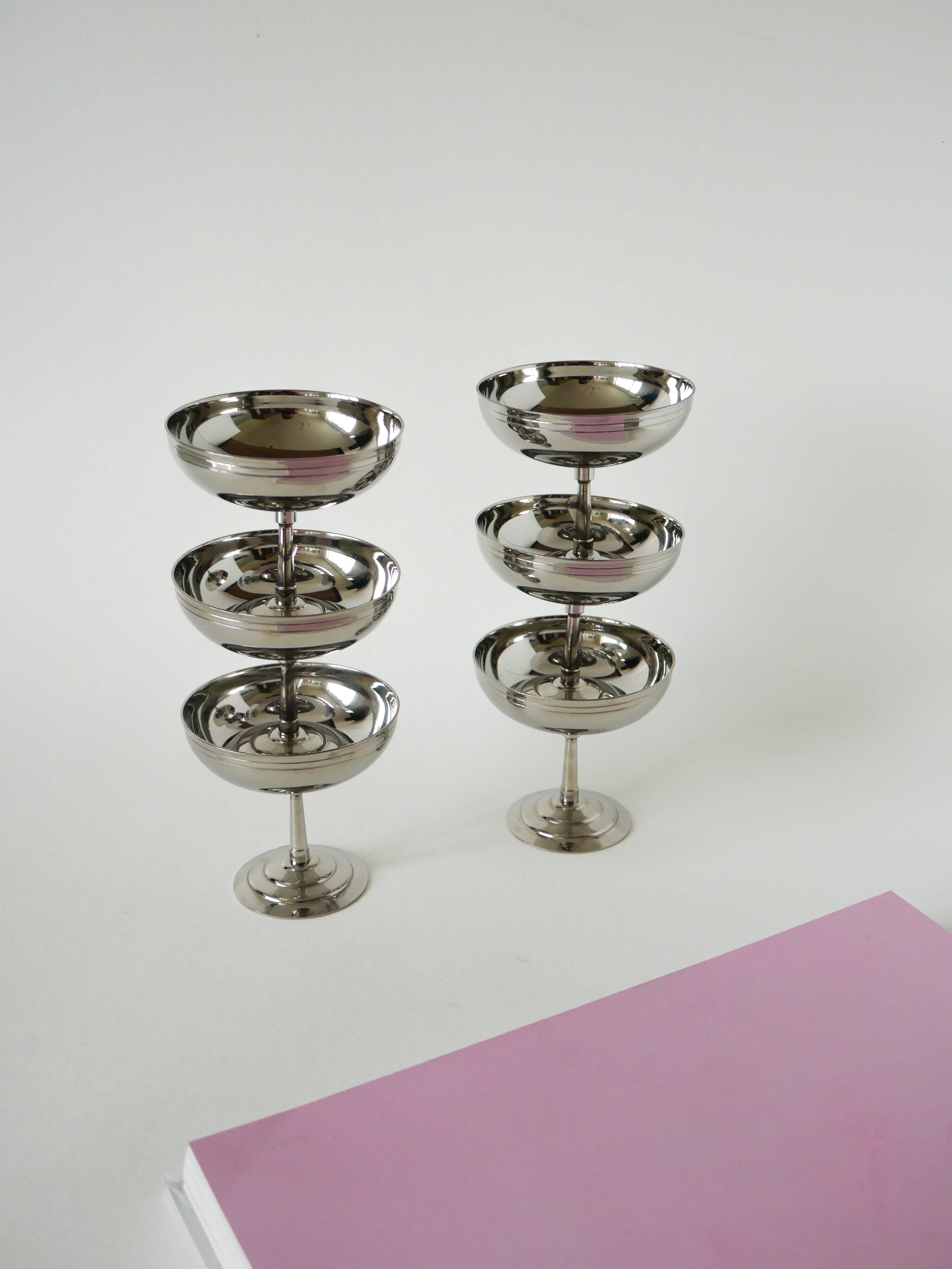 Set of 6 stainless steel bowls with fine feet, Made in France, Design, 1970