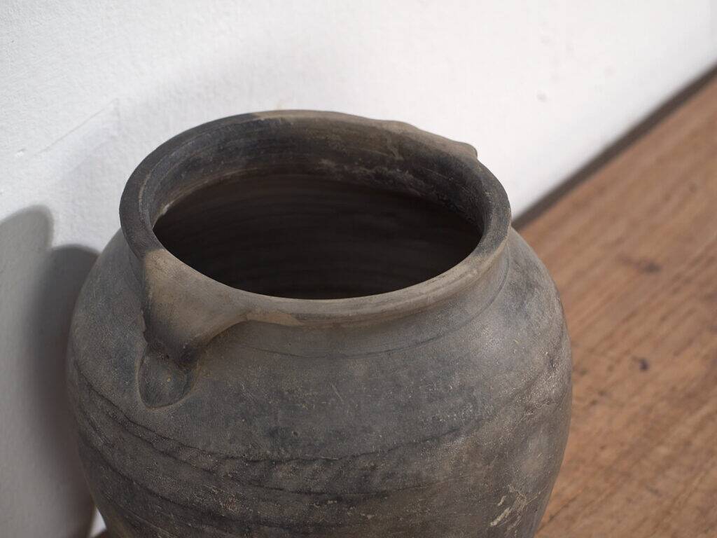 Small antique ceramic vase (c.1900) #4