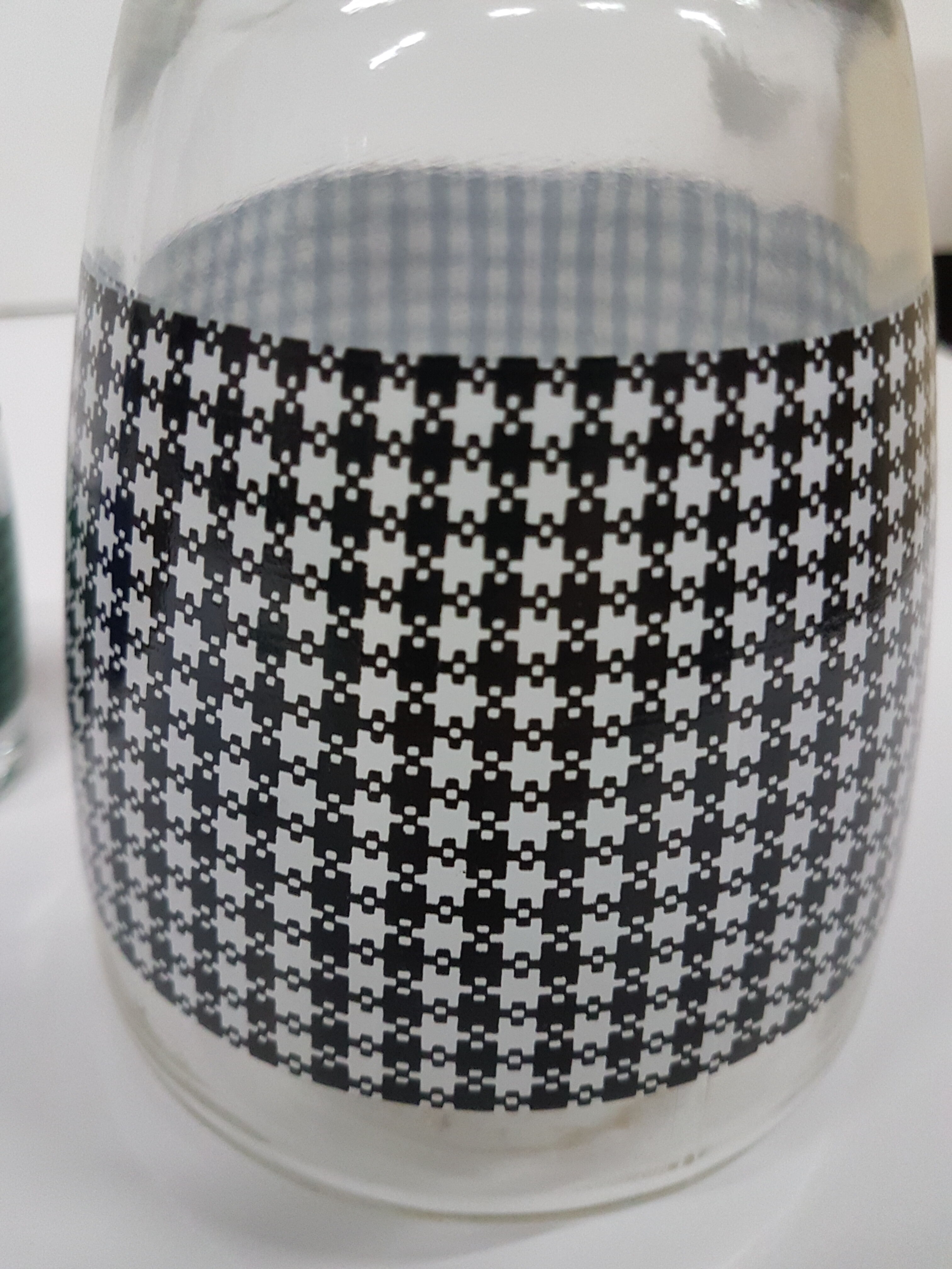 Crystal whiskey liquor service from the 1960s