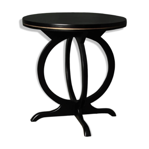 table d’appoint circulaire noire incurvée