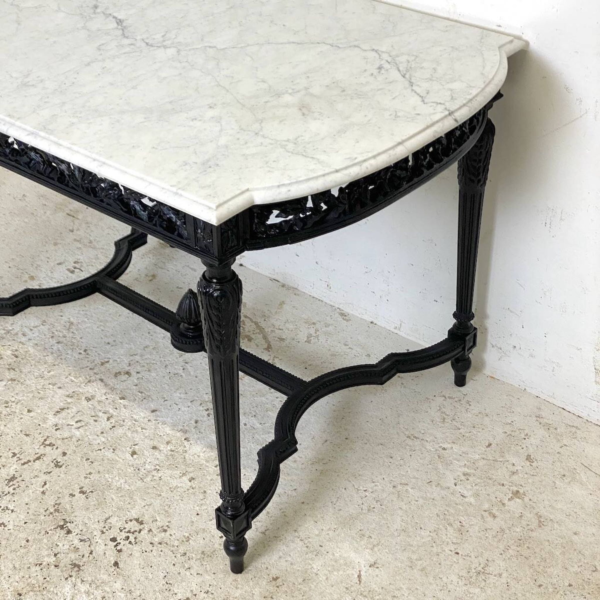 Console ou table de milieu style Louis XVI du XIXème siècle