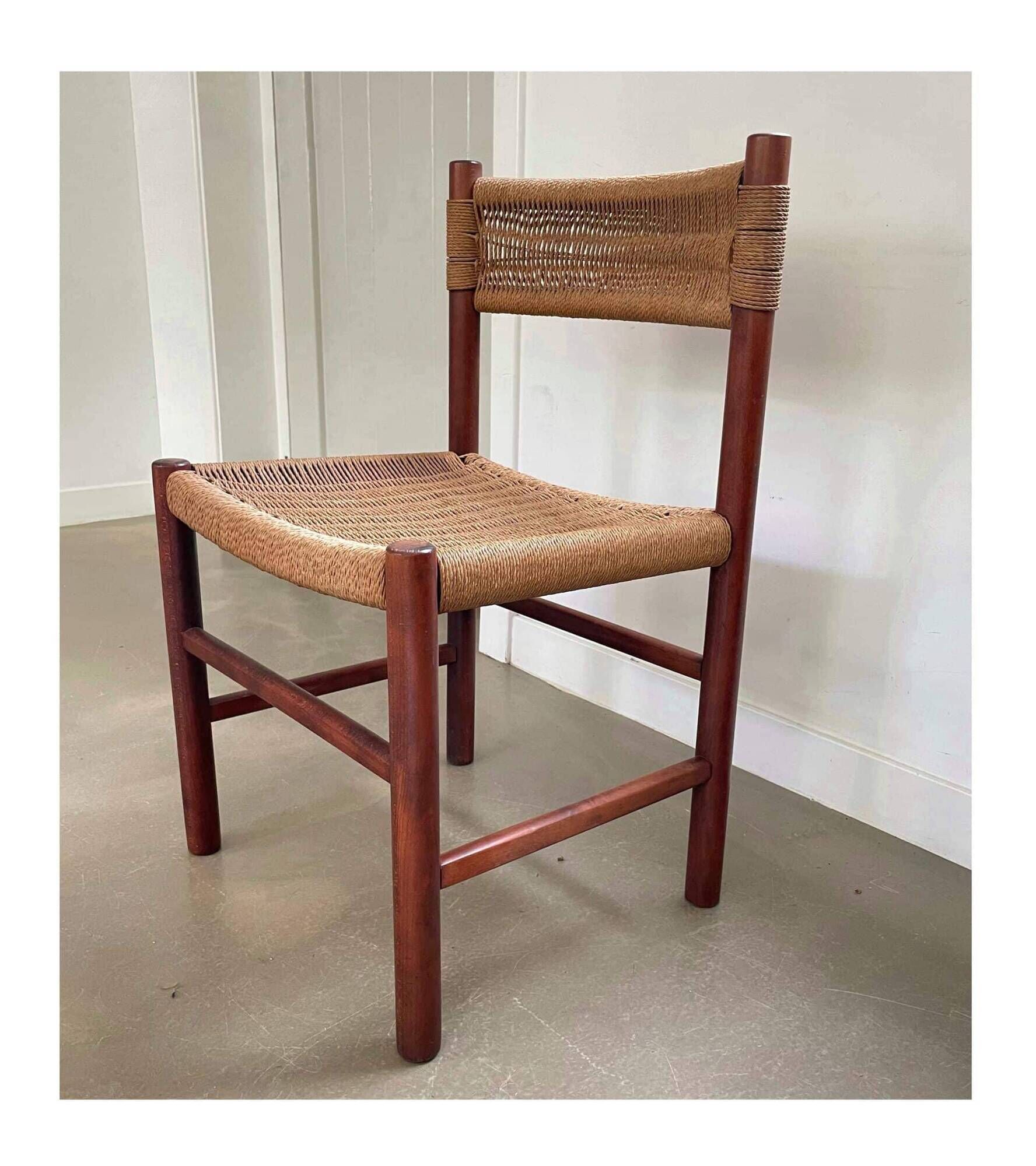 Beautiful chair, wooden frame with papercord seat and backrest