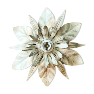 Wall light ecru metal flower
