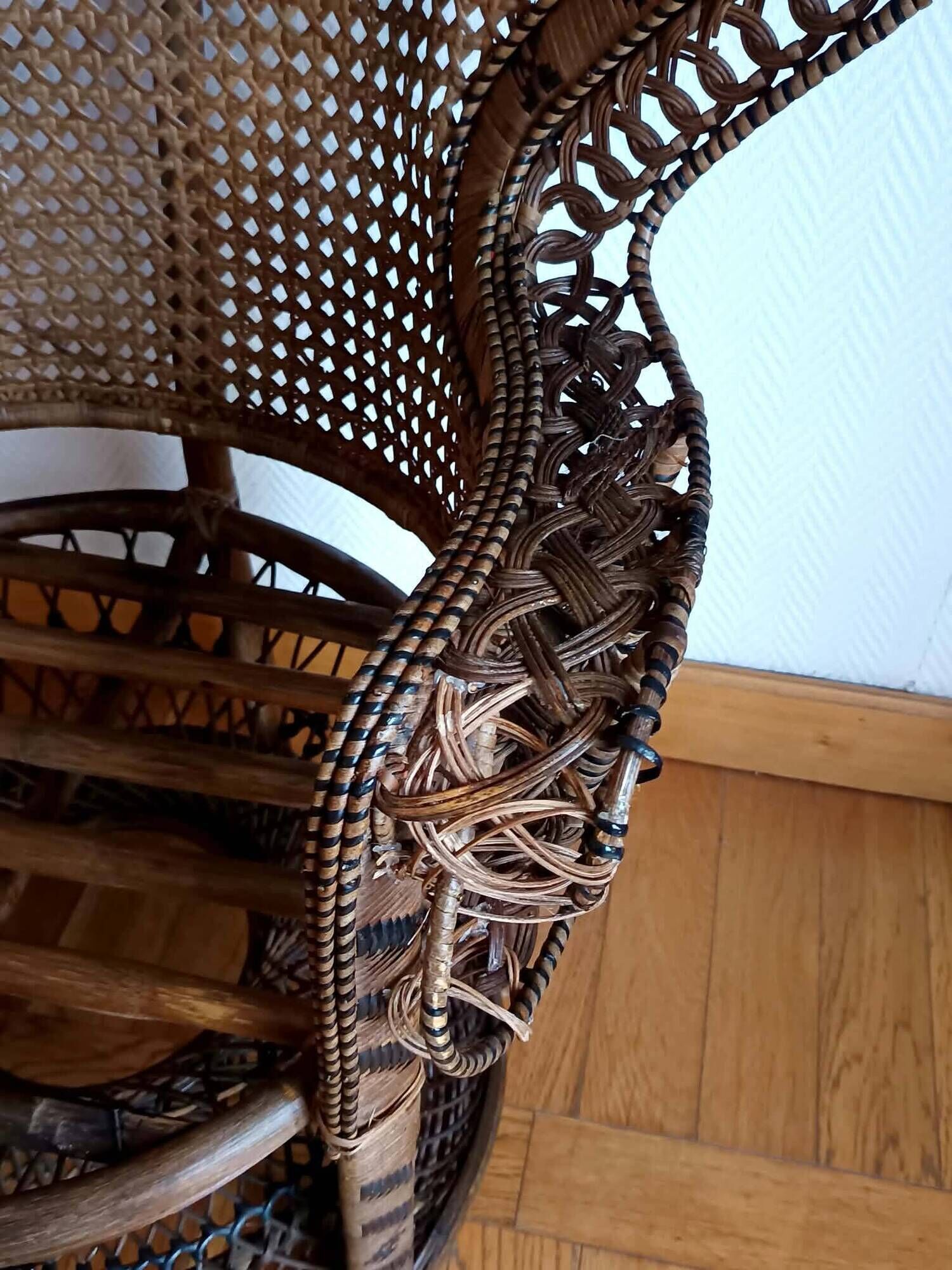 Vintage Emmanuelle armchair Peacock circa 1960