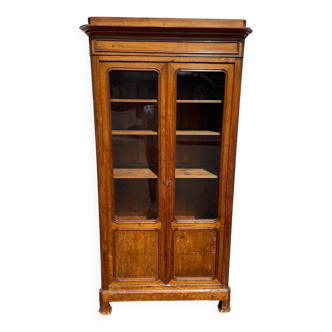 English-style white wooden display case