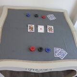 Fold-out game table