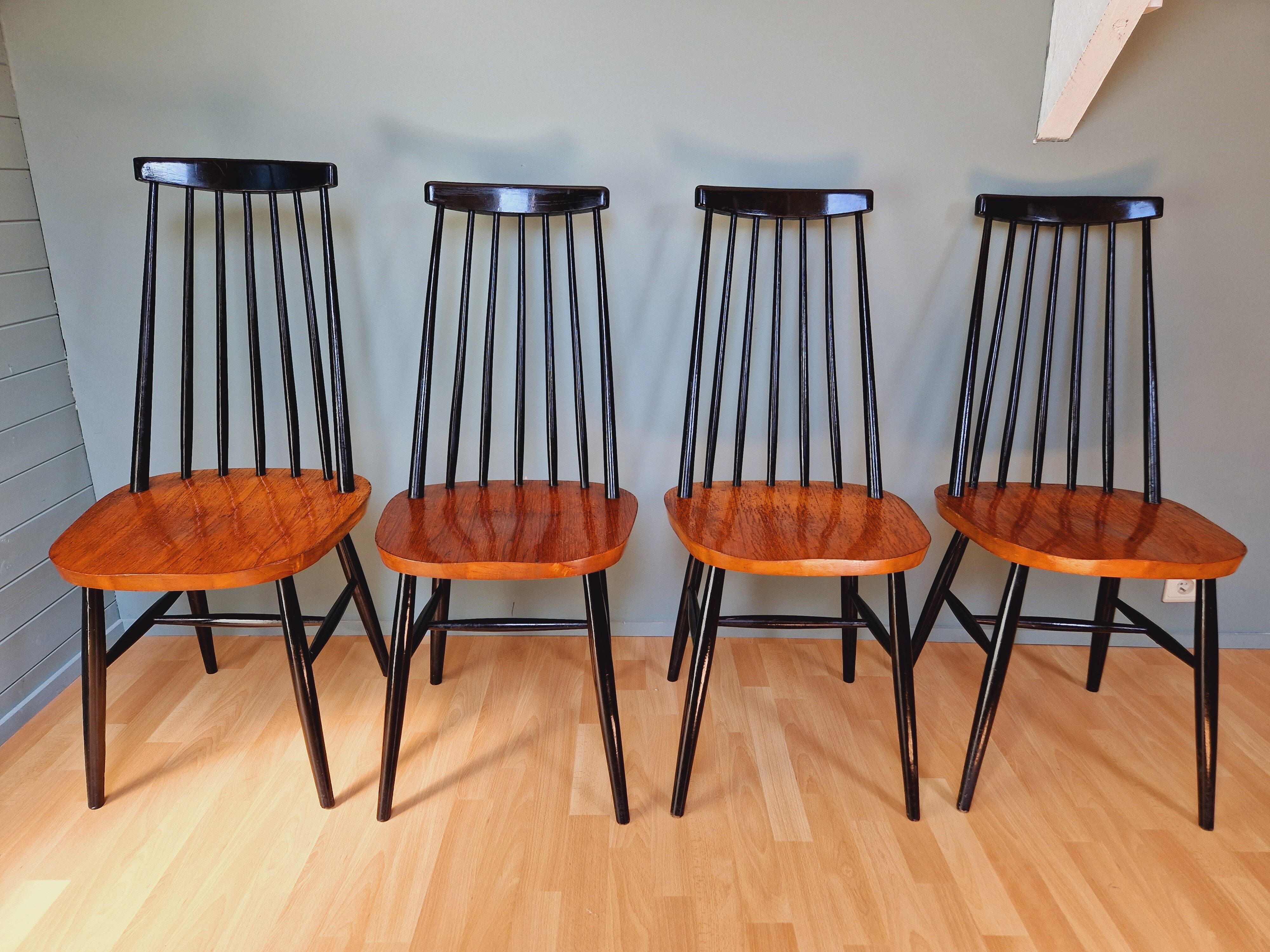 Set of 4 scandinavian teak chairs 60s