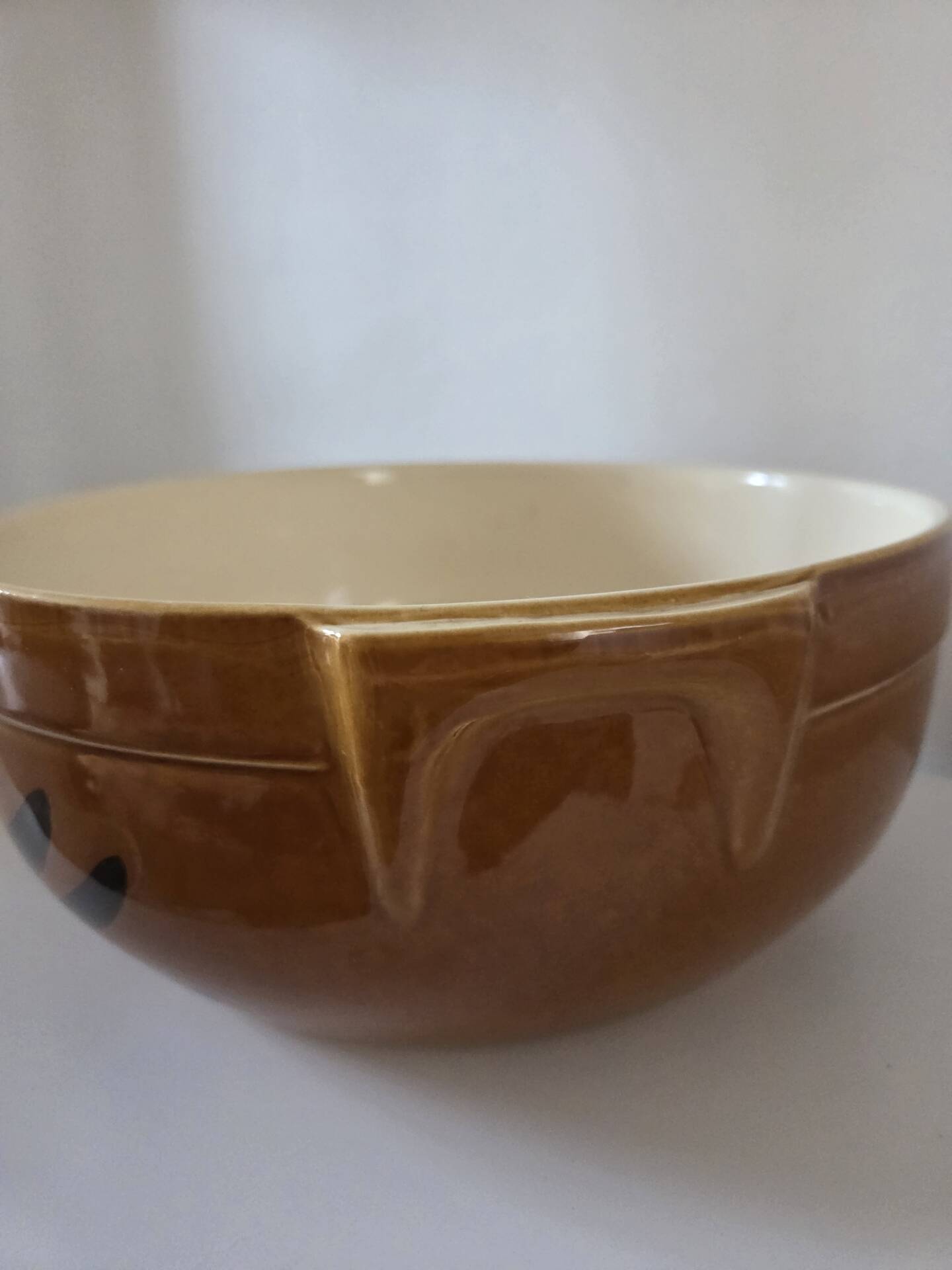 Large terracotta salad bowl