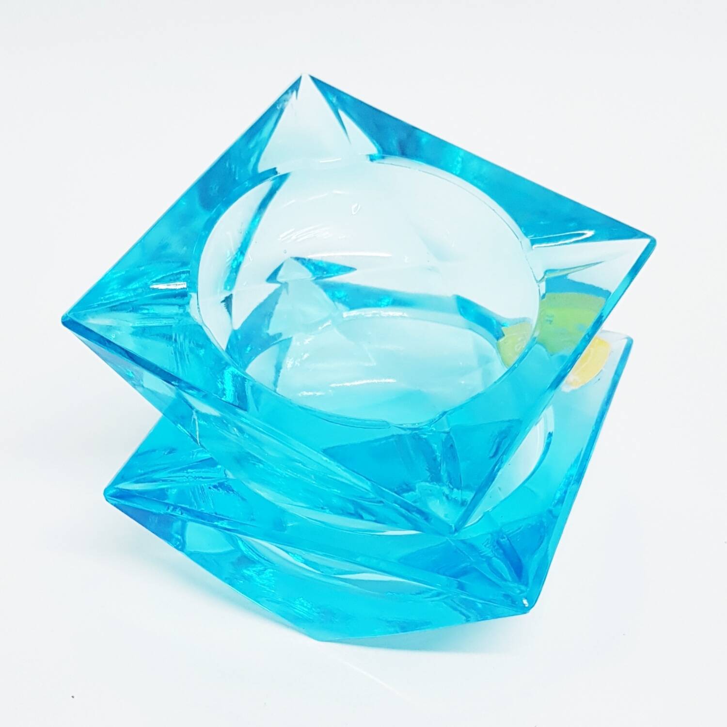 2 cendriers prismes en cristal de Bohème bleu tchécoslovaque