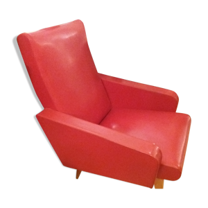Fauteuil en skai rouge et pieds