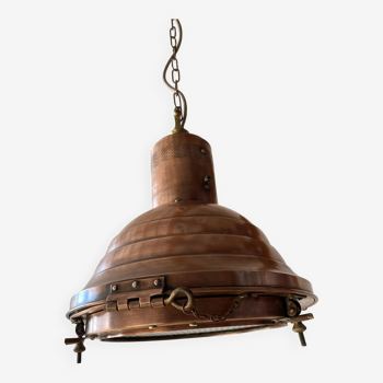 Industrial lamp pendant