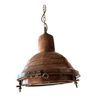Industrial lamp pendant
