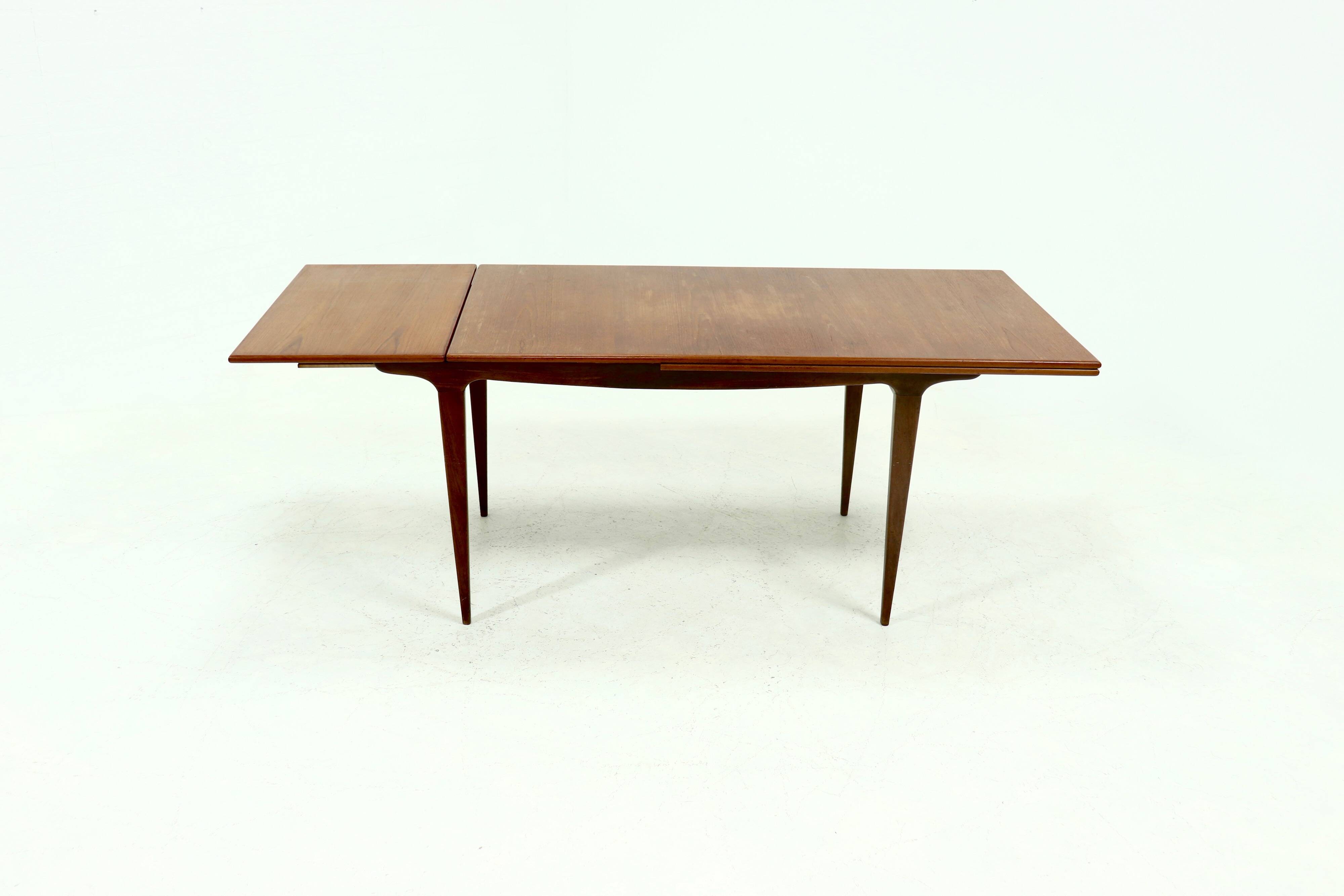 Sculptural Danish Design Extendable Teak Dining Table 1960s
