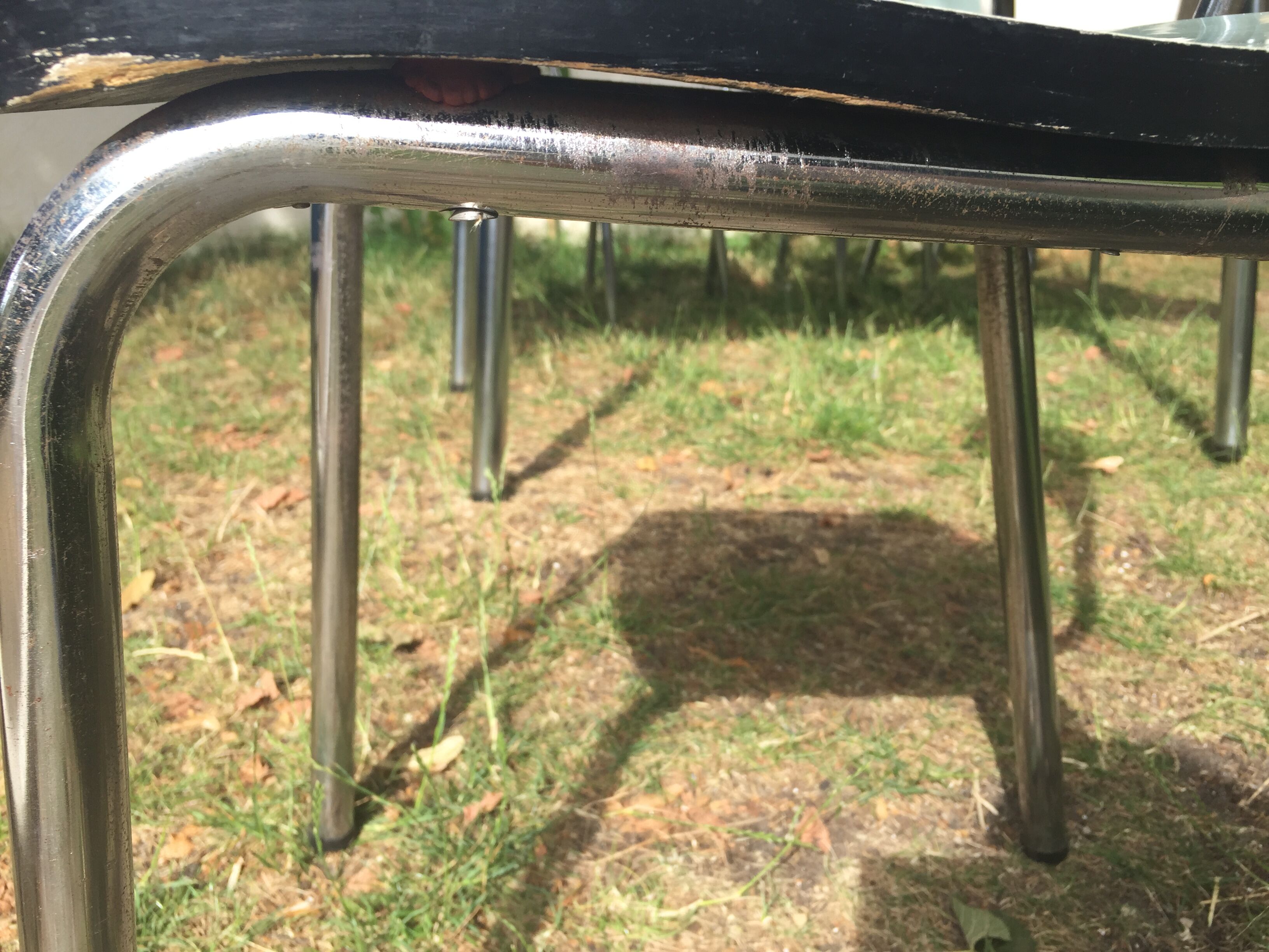 Table and 4 green water formica chairs 60's