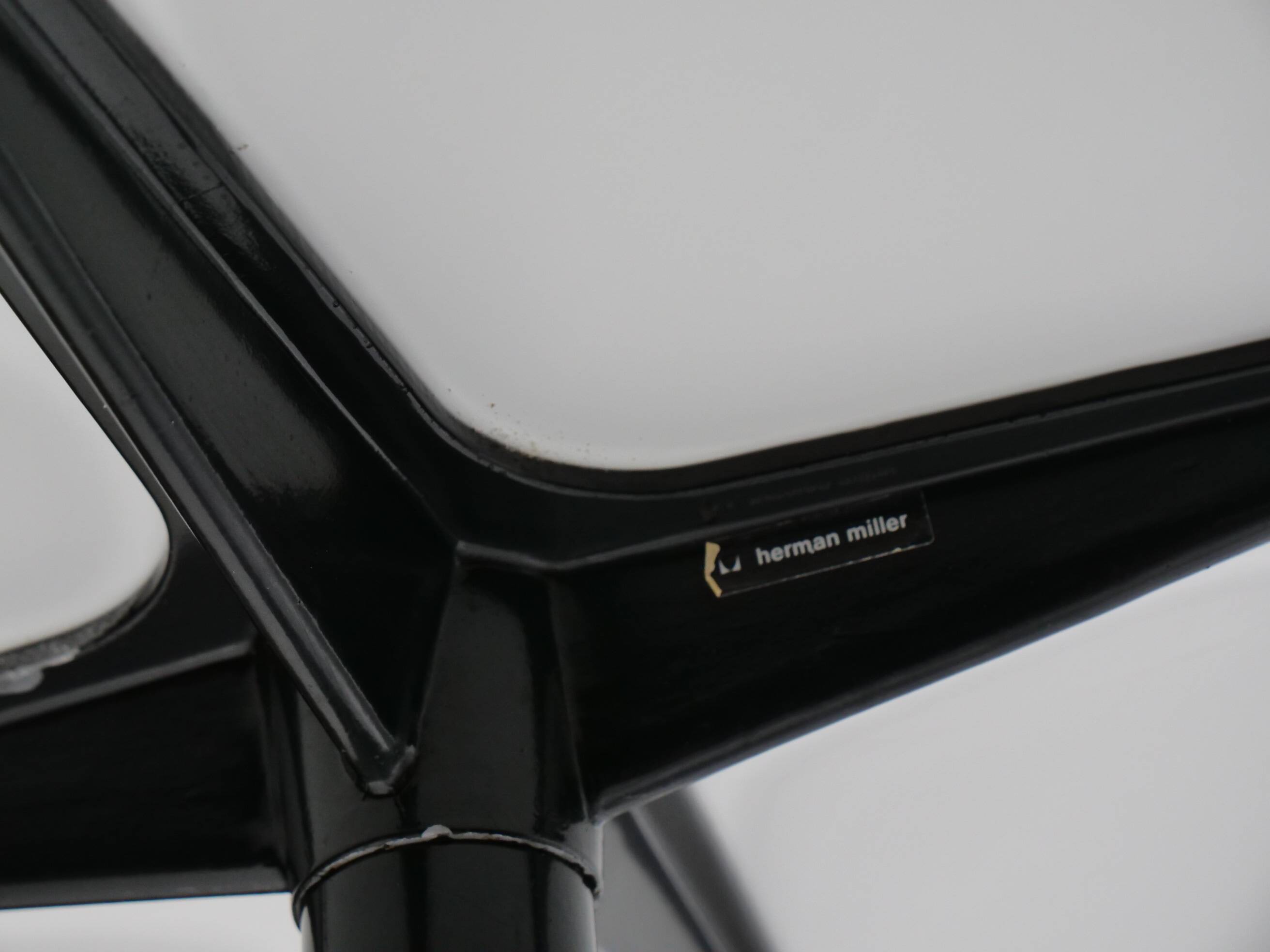 Eames Dining Table, Designed by Herman Miller – Mid-Century Vintage Table from the 1970s