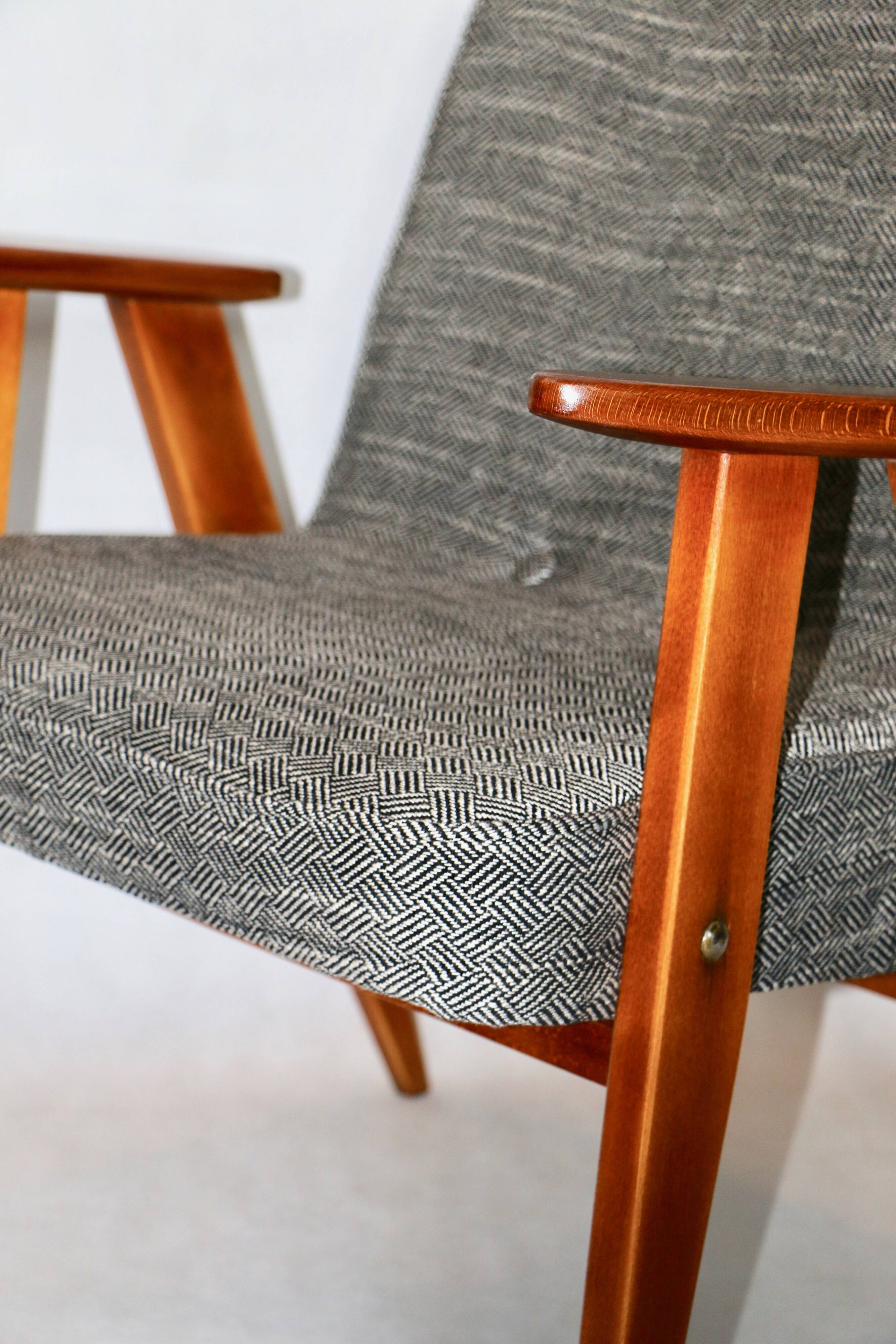 Vintage 366 Black & White Easy Chair by Józef Chierowski, 1970s
