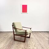 Mid-Century Modern Lounge Chair in Teak by Peter Hvidt an Orla Mølgaard Nielson for France and Son